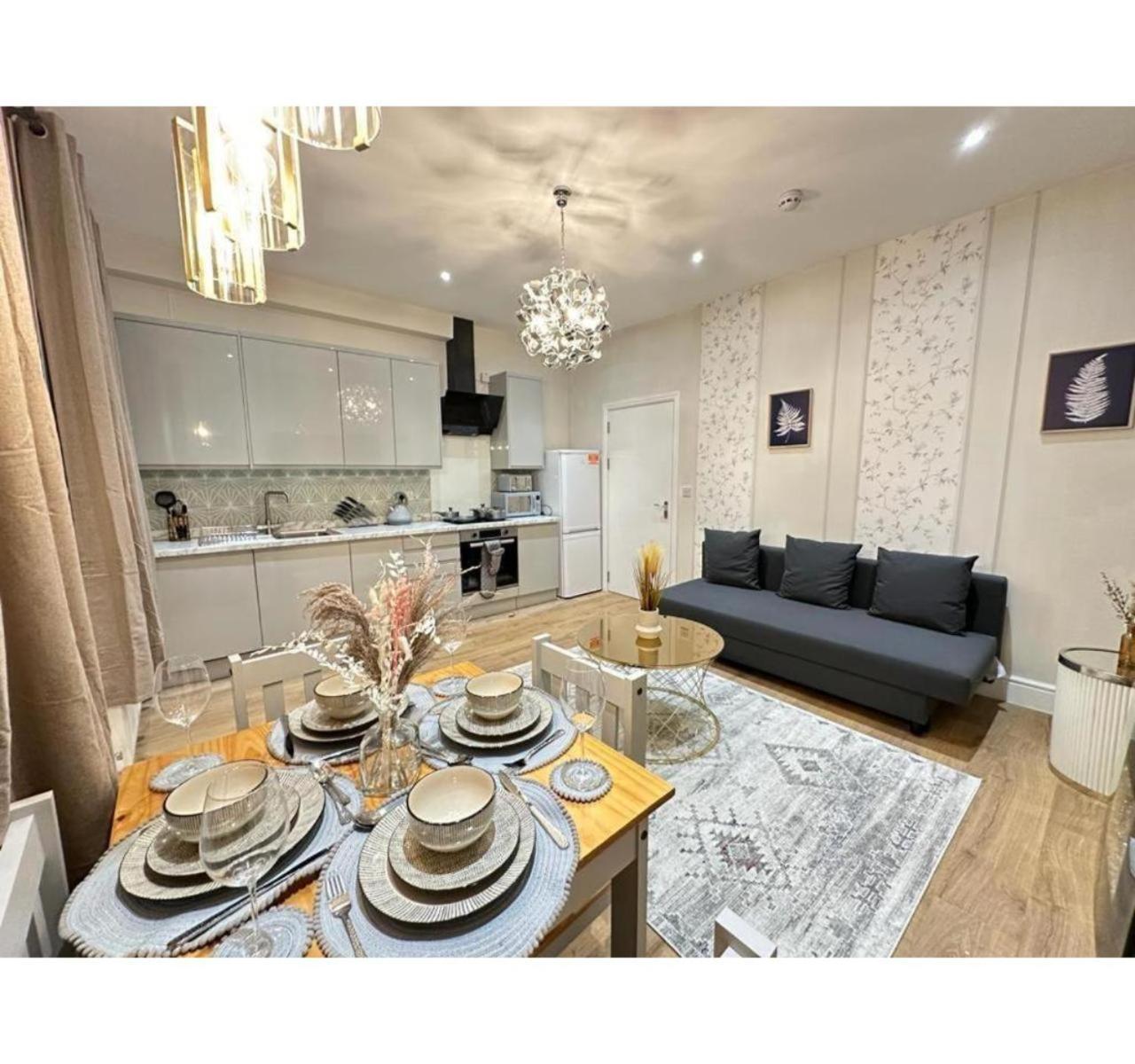 F2- Beautiful 1 Bed Flat Near Edgware Road Station *